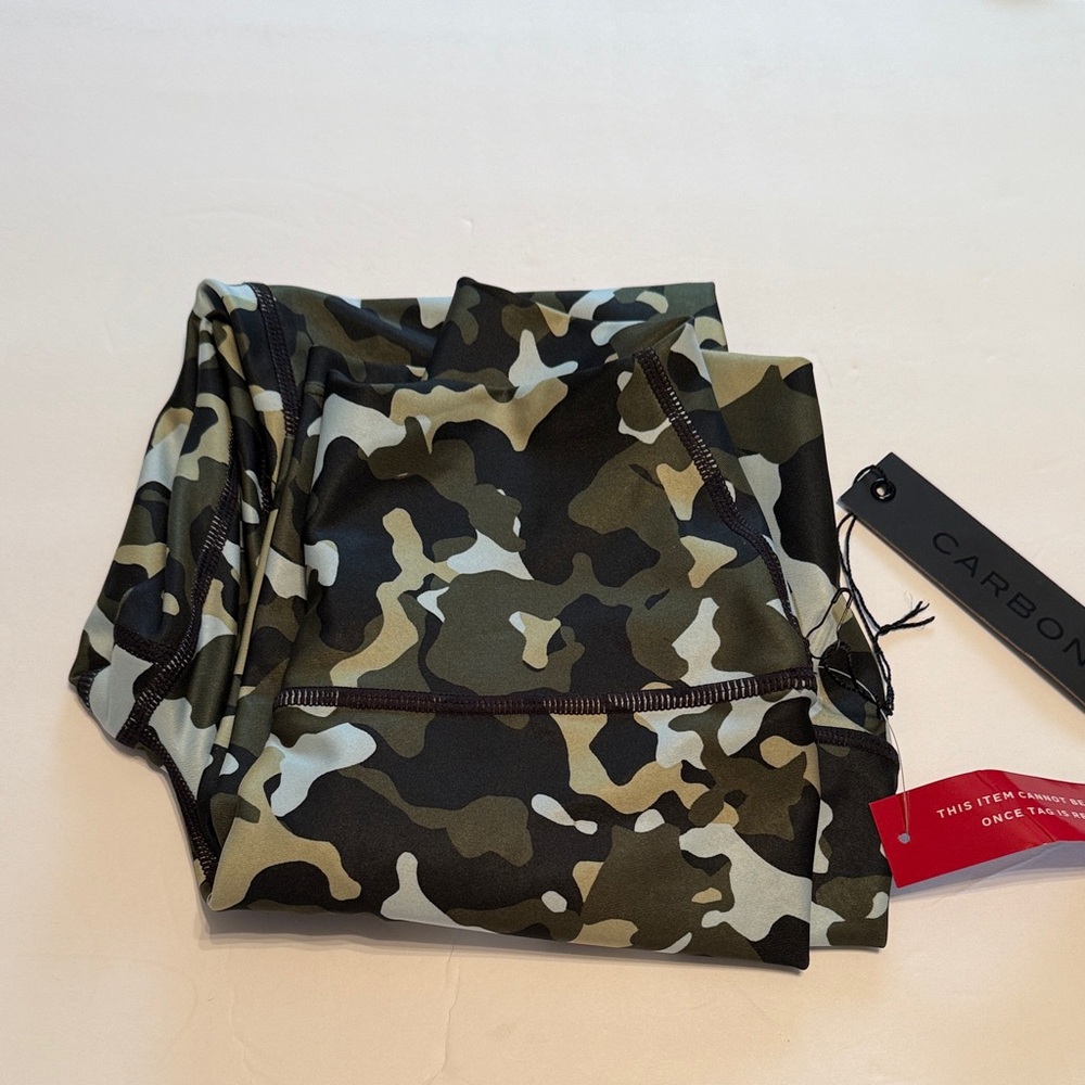 Carbon38 Camouflage Print Leggings